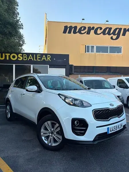Usado Kia Sportage 132 CV (97 kW) 2018 Blanco SUV
