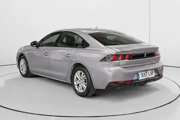 Usado Peugeot 508 Active 130 CV (95 kW) 2021