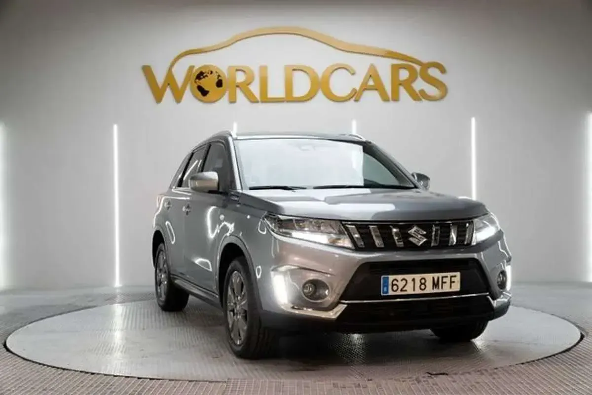 Usado Suzuki Vitara 129 CV (94 kW) 2023 Gris SUV