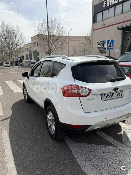 Usado Ford Kuga Titanium 136 CV (100 kW) 2010 Blanco SUV
