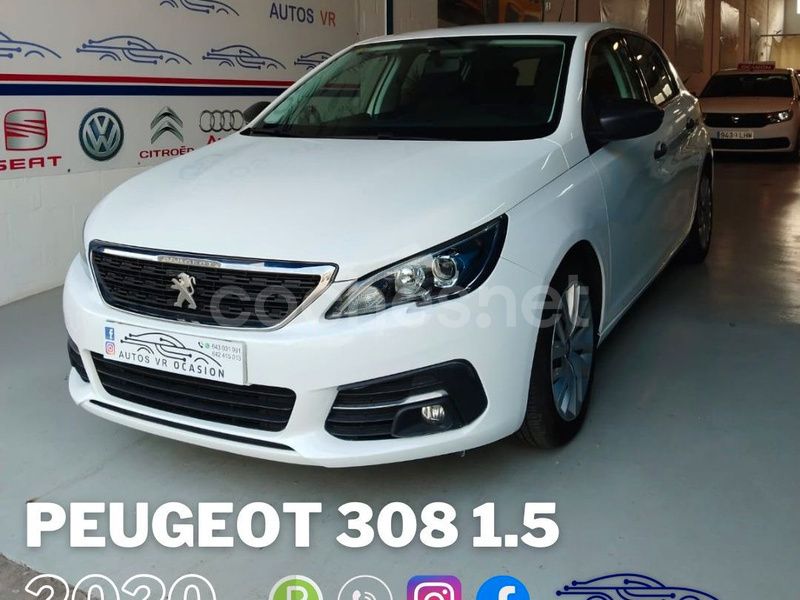 Usado Peugeot 308 Access 100 CV (73 kW) 2020 Blanco Berlina