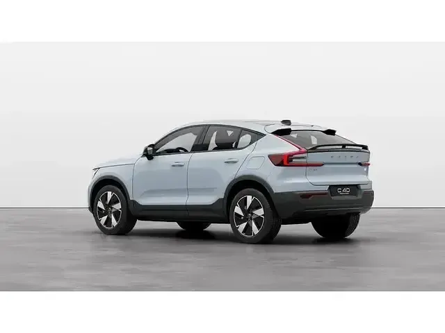 Usado Volvo EC40 Plus 175 kW (238 CV) 2024 Blanco SUV