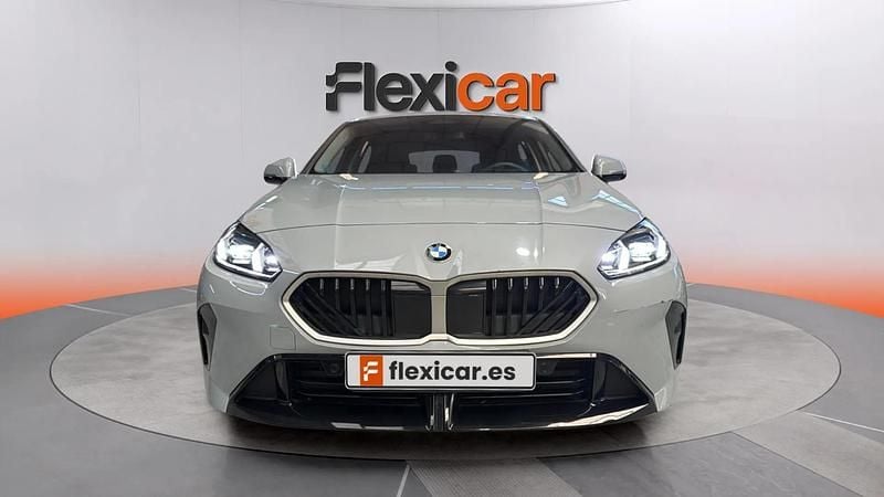 Usado BMW 120 170 CV (125 kW) 2025 Gris Utilitario