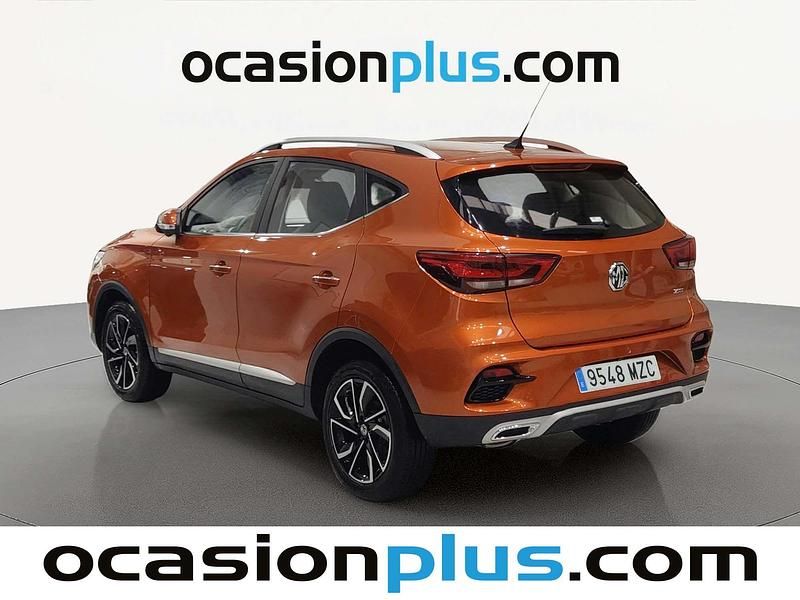 Usado MG ZS Luxury 106 CV (77 kW) 2025 Naranja SUV
