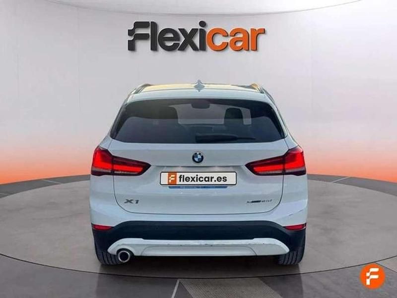 Usado BMW X1 116 CV (85 kW) 2021 Blanco SUV