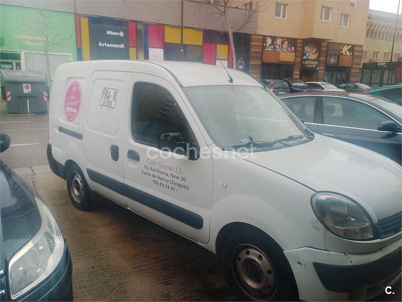Usado Renault Kangoo 105 CV (77 kW) 2009 Blanco Monovolumen