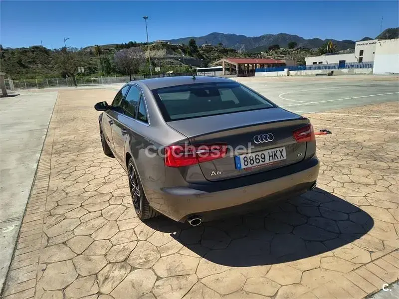 Usado Audi A6 204 CV (150 kW) 2012 Beige Berlina