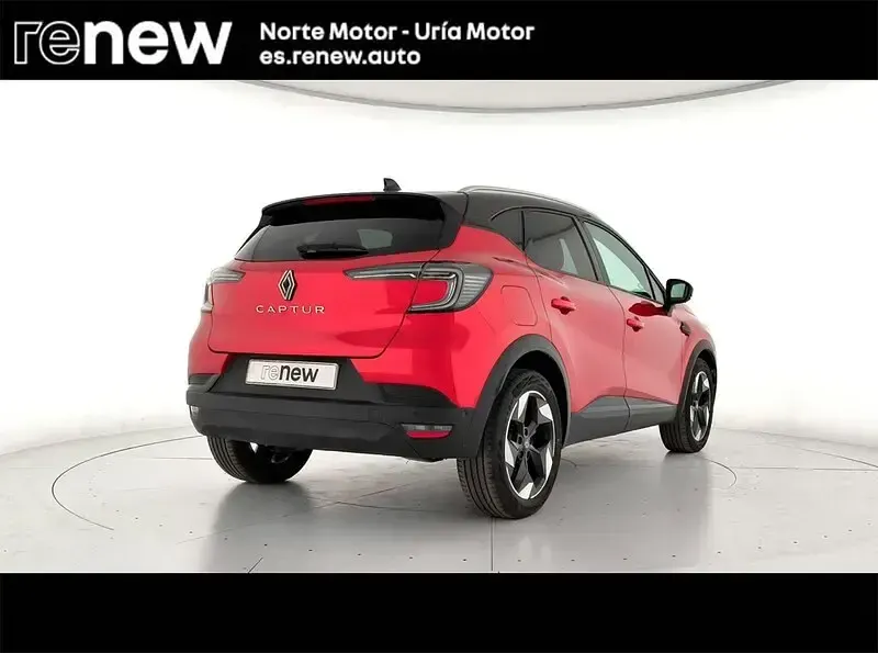 Usado Renault Captur Techno 100 CV (73 kW) 2025 Rojo SUV
