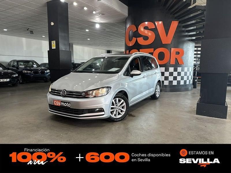 Gris / plata Usado 2020 VW Touran Advance Monovolumen | 16.850 € (Super precio) - Imagen 1/4