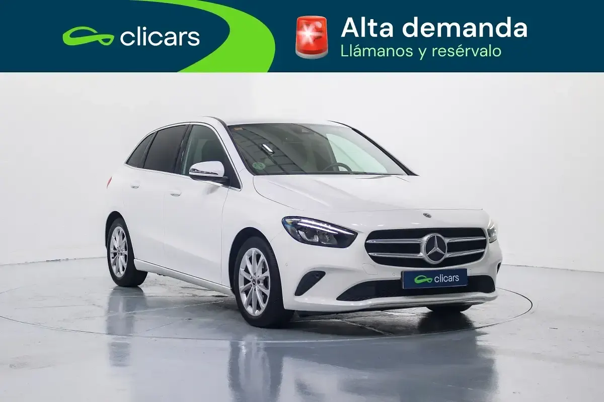 Käytetty Mercedes B200 150 HP (110 kW) 2019 Valkoinen Tila-auto