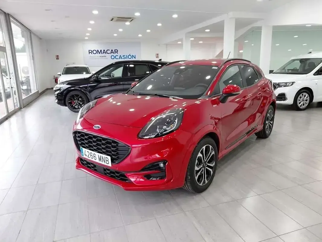 Usado Ford Puma ST-Line 125 CV (91 kW) 2024 Rojo SUV