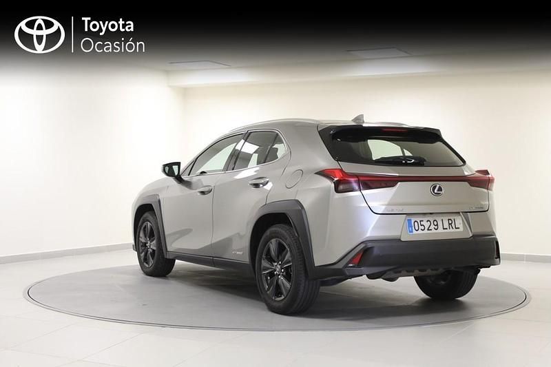 Usado Lexus UX Business Edition 180 CV (132 kW) 2021 Gris SUV