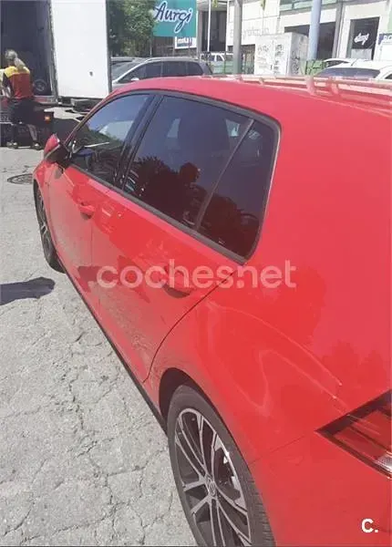 Usado VW Golf VII Sport 150 CV (110 kW) 2019 Rojo Berlina