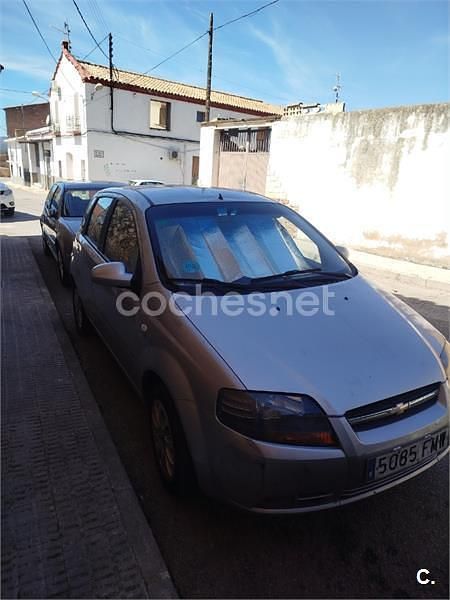 Usado Chevrolet Kalos SE 72 CV (52 kW) 2007 Gris / plata Berlina