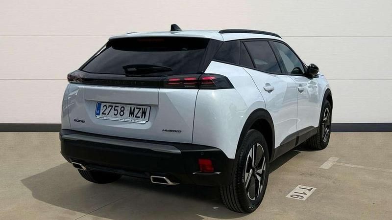 Usado Peugeot 2008 Allure 147 CV (108 kW) 2025 Blanco SUV