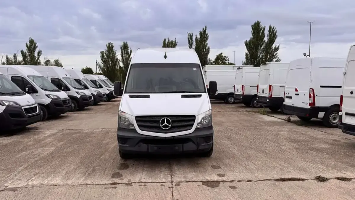 Usado Mercedes Sprinter 128 CV (94 kW) 2016 Blanco Van
