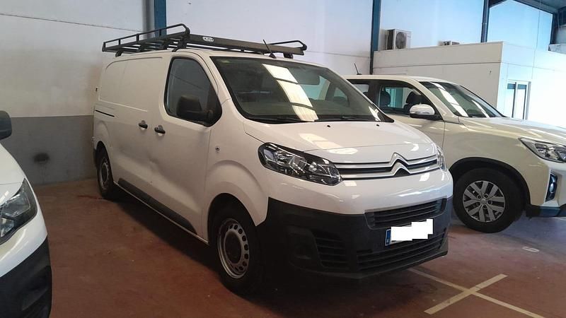 Blanco Usado 2019 Citroën Jumpy Comfort Monovolumen | 11.240 € (Super precio) - Imagen 1/4