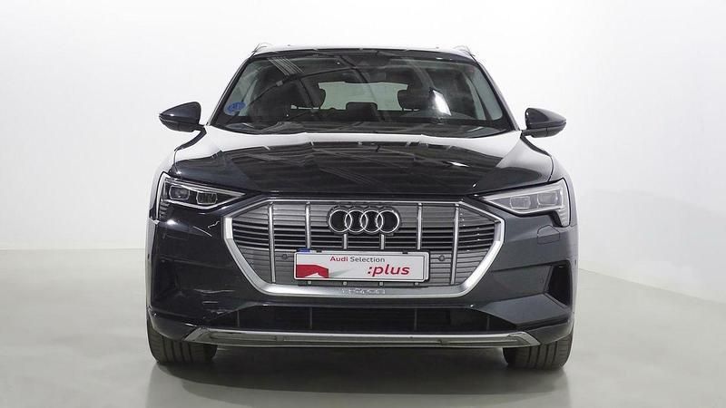Usado Audi e-tron Advanced Plus 300 kW (408 CV) 2020 Gris SUV