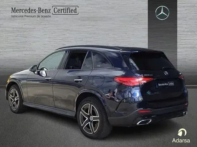 Usado Mercedes GLC300de 333 CV (244 kW) 2024 Azul náutico SUV