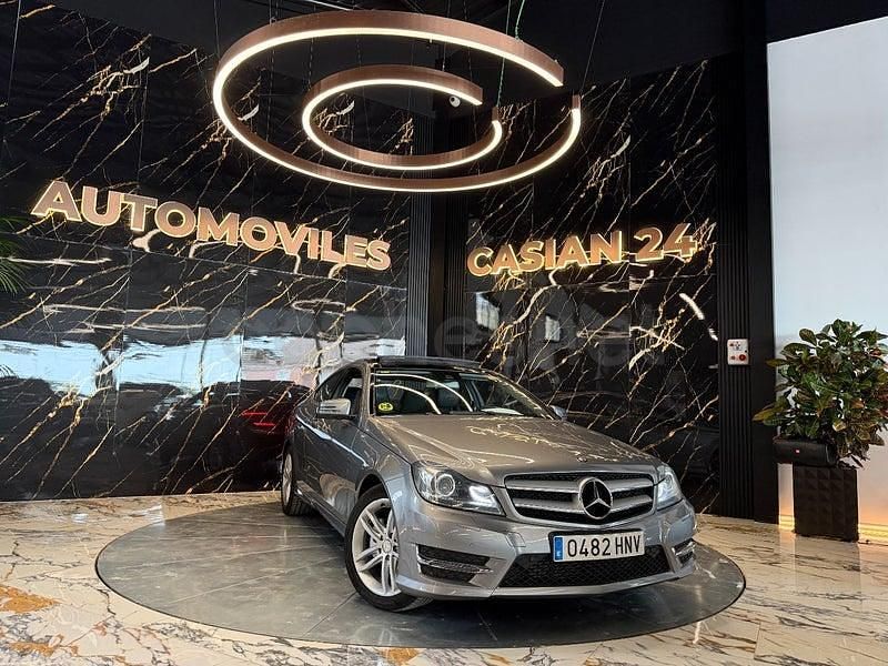 Usado Mercedes C220 170 CV (125 kW) 2013 Gris / plata Coupe
