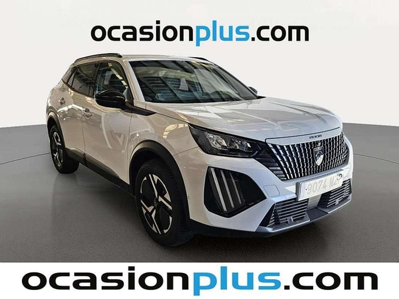 Usado Peugeot 2008 Allure 136 CV (100 kW) 2025 Blanco SUV