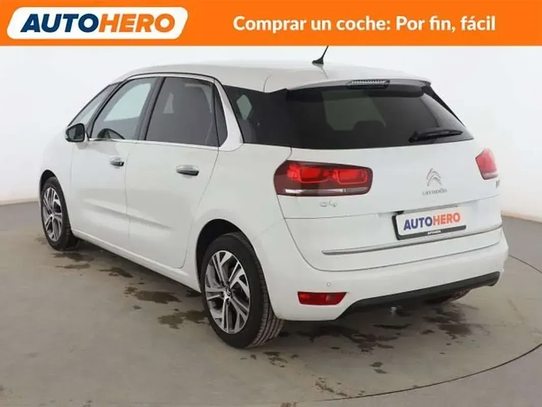 Usado Citroën C4 Feel 131 CV (96 kW) 2016 Blanco Utilitario