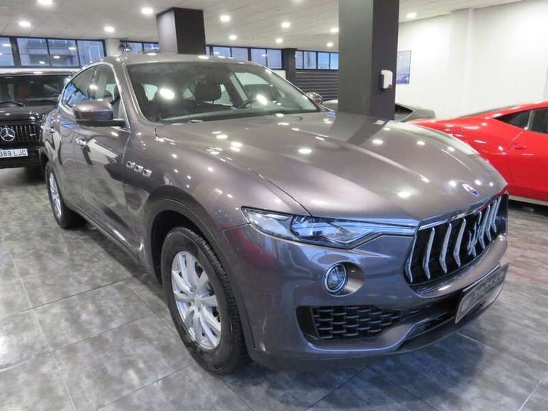 Usado Maserati Levante 275 CV (202 kW) 2018 Gris SUV
