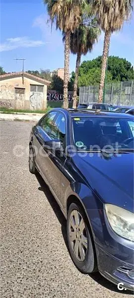 Usado Mercedes C220 Avantgarde 170 CV (125 kW) 2010 Gris / plata Berlina