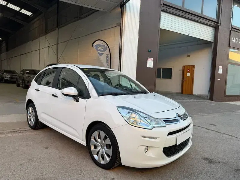 Usado Citroën C3 PureTech 68 CV (50 kW) 2014 Blanco Berlina