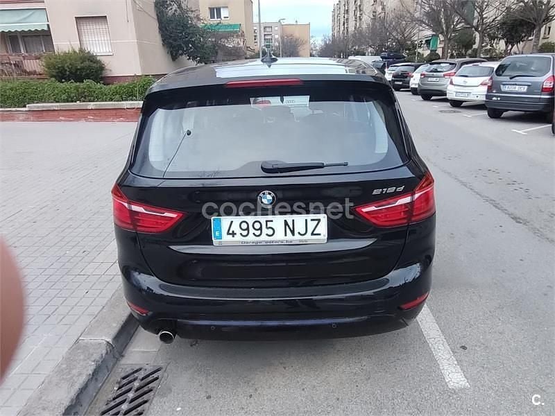 Usado BMW 218 150 CV (110 kW) 2016 Negro Familiar