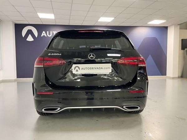 Usado Mercedes B200 AMG 150 CV (110 kW) 2020 Negro cosmos (metalizado) Utilitario