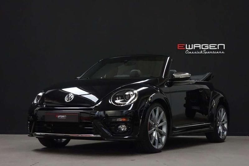 Usado VW Beetle Cabriolet Sport 220 CV (161 kW) 2017 Negro Descapotable