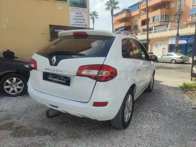 Usado Renault Koleos Privilege 150 CV (110 kW) 2010 Blanco SUV