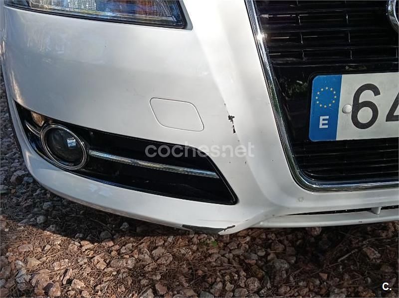 Usado Audi A3 Ambiente 105 CV (77 kW) 2011 Blanco Utilitario