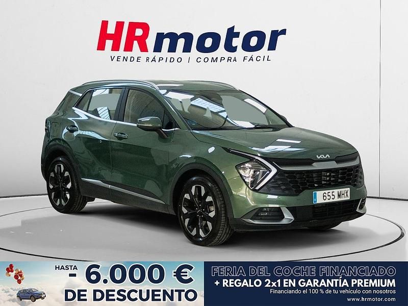 Verde Usado 2023 Kia Sportage SUV | 29.950 € (Un poco caro) - Imagen 1/4