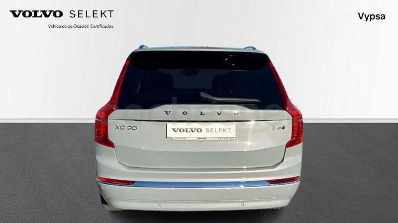 Usado Volvo XC90 Plus 235 CV (172 kW) 2024 Gris / plata SUV