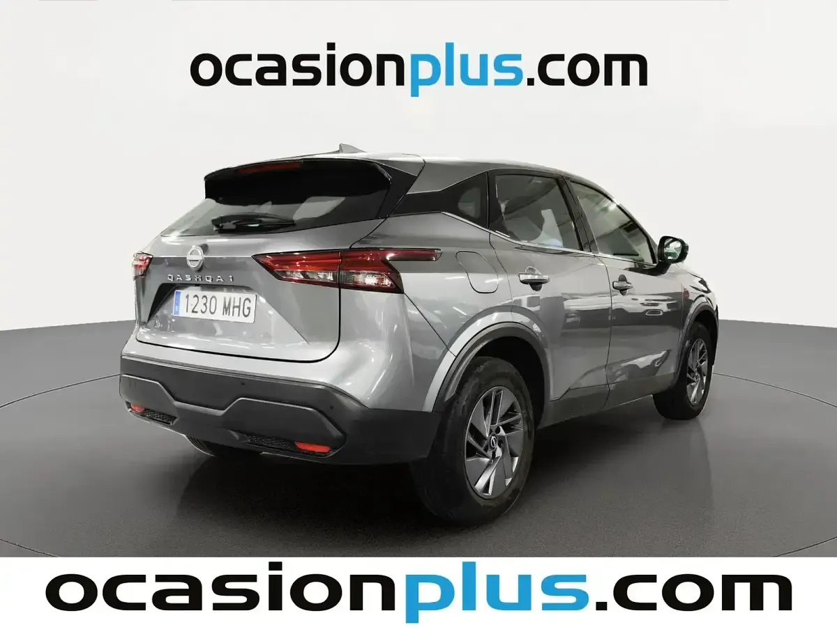 Usado Nissan Qashqai Acenta 140 CV (102 kW) 2023 Gris SUV
