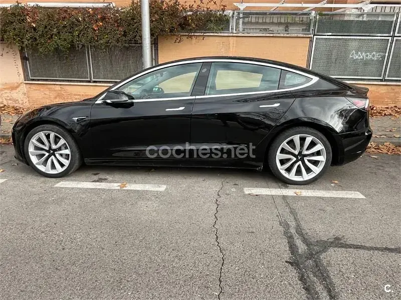 Usado Tesla Model 3 RWD 180 kW (245 CV) 2019 Eléctrico Berlina