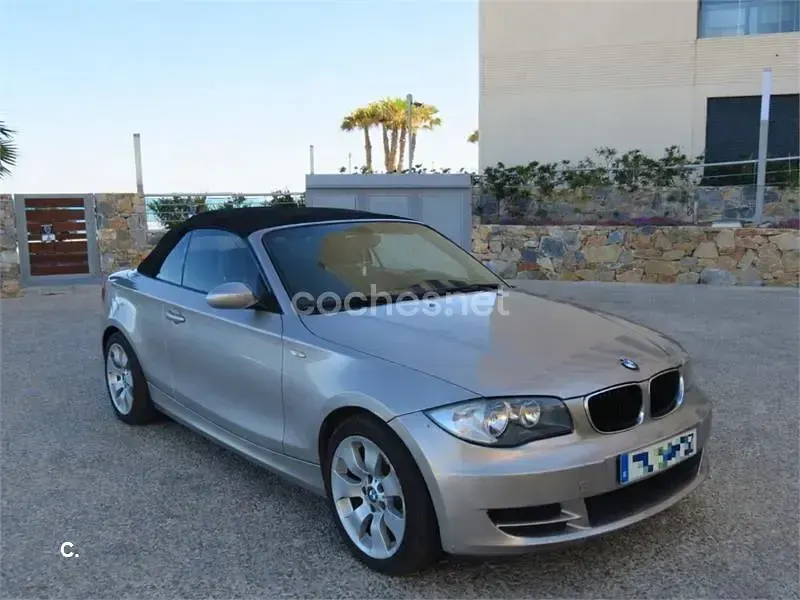 Usado BMW 118 Cabriolet 143 CV (105 kW) 2008 Gris / plata Descapotable