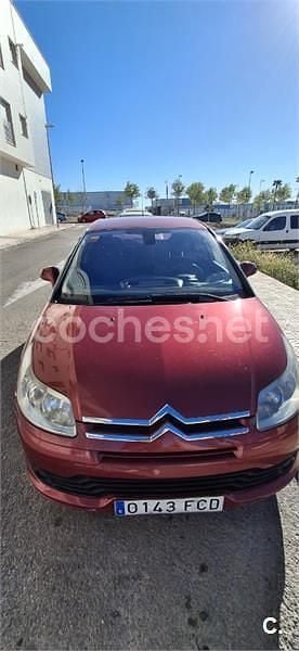 Begagnad Citroën C4 110 HK (80 kW) 2006 Röd Sedan
