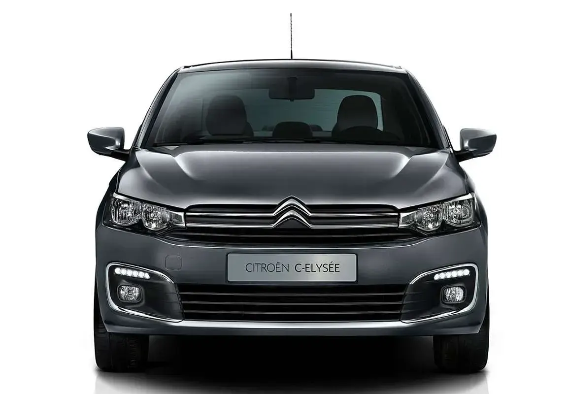 Usado Citroën C-Elysee I Seduction 92 CV (67 kW) 2014 Azul Berlina