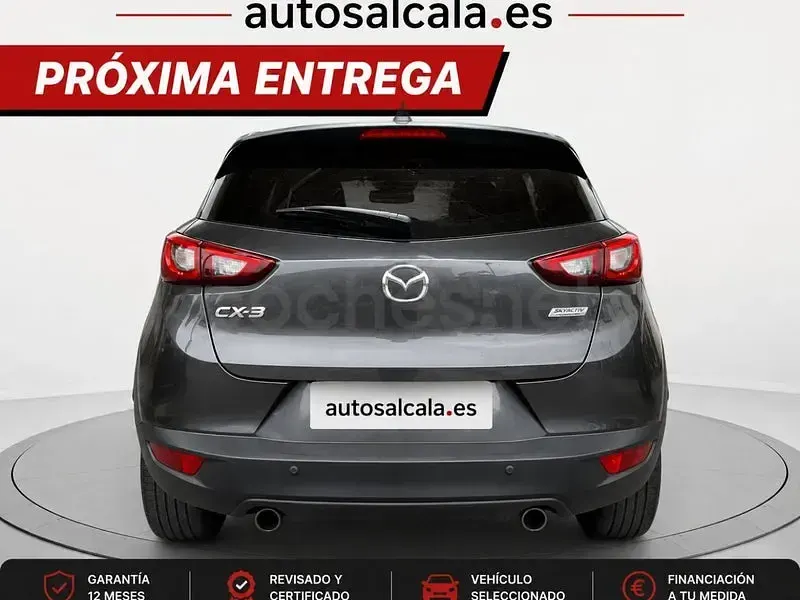 Usado Mazda CX-3 121 CV (88 kW) 2019 Gris / plata SUV
