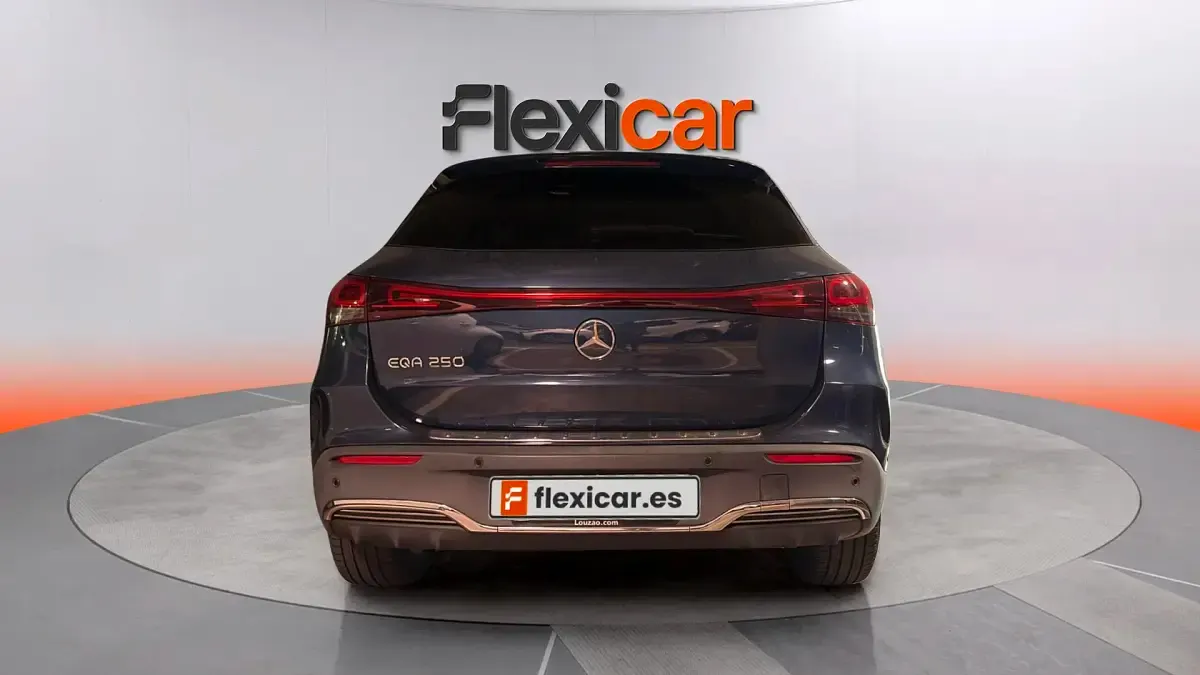 Usado Mercedes EQA250 139 kW (190 CV) 2021 Azul SUV