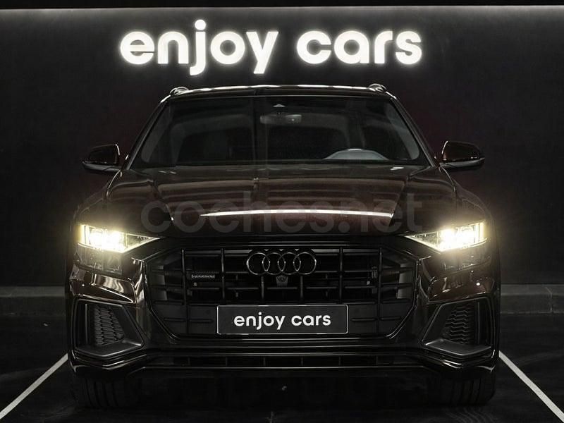 Begagnad Audi Q8 Ambiente 286 HK (210 kW) 2022 Brun SUV