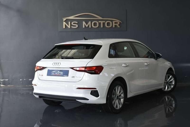 Usado Audi A3 Sportback Advanced 150 CV (110 kW) 2020 Blanco Utilitario