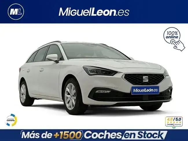 Usado Seat Leon Style 130 CV (95 kW) 2021 Blanco Familiar