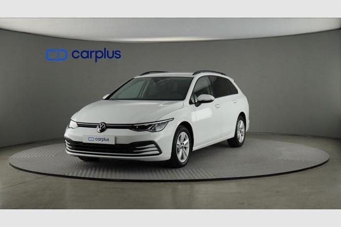 Blanco Usado 2021 VW Golf VIII Life Familiar | 20.790 € (Precio justo) - Imagen 1/4