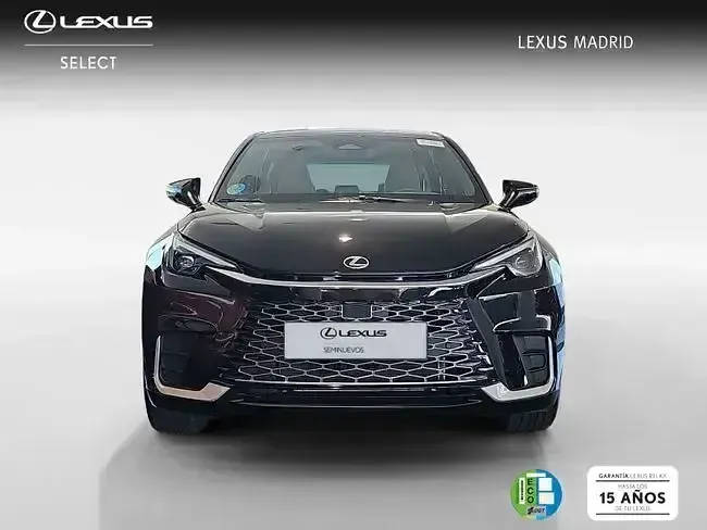 Usado Lexus LBX 136 CV (100 kW) 2025 Negro SUV