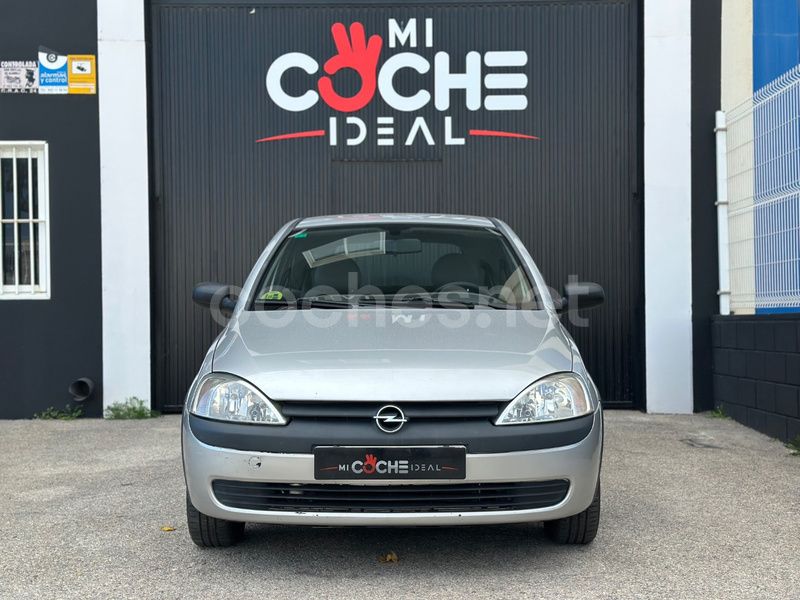 Gris / plata Usado 2002 Opel Corsa Berlina | 1999 € (Precio justo) - Imagen 1/4
