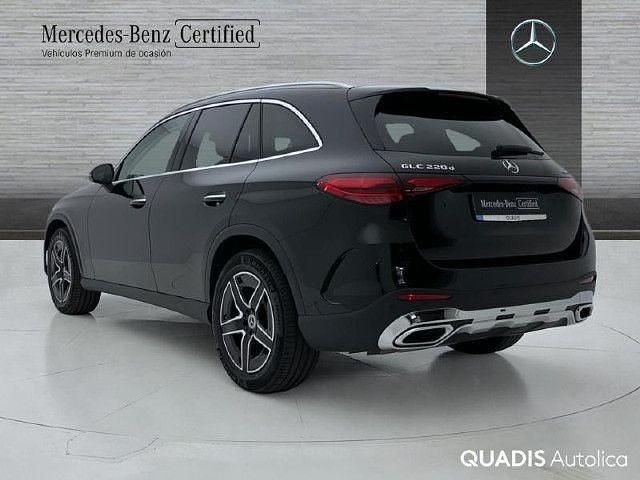 Usado Mercedes GLC220 197 CV (144 kW) 2025 Negro obsidiana